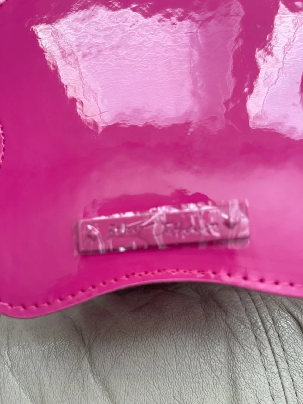 Betsey Johnson Teddy Gummy Bear OX Candy Crossbody Bag Pink - Picture 7 of 9